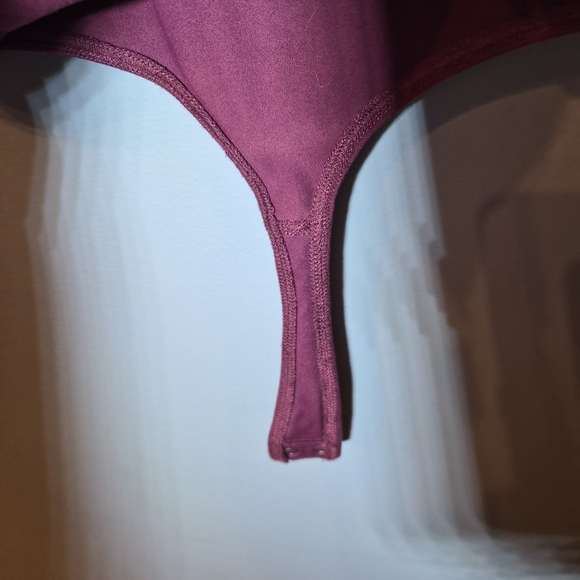 Women's Long Sleeve Cutout Bodysuit - Burgundy - Picture 3 of 5